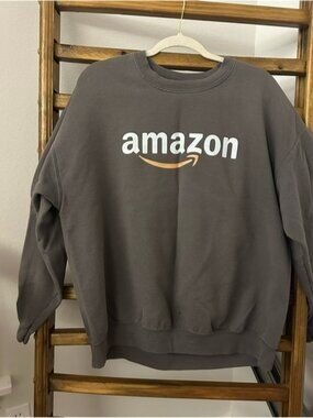 Gildan Heavy Blend Crewneck Sweatshirt - Charcoal Gray